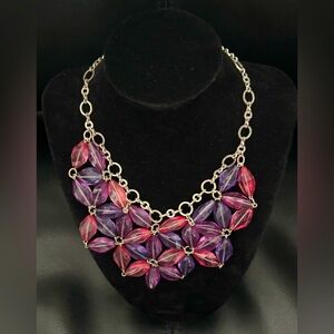 Beautiful Must See 1928 statement, necklace in pink and purple